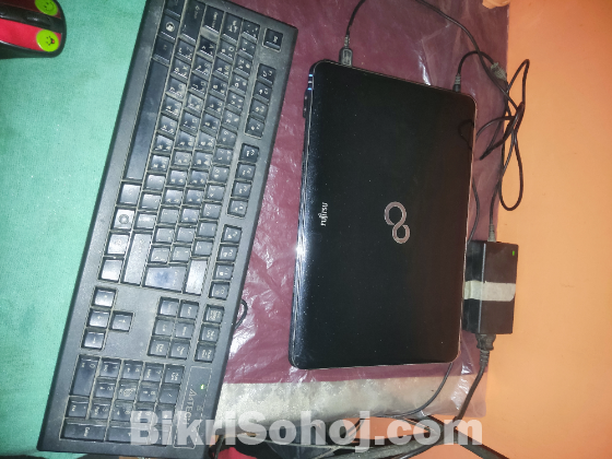 Laptop 01910708871